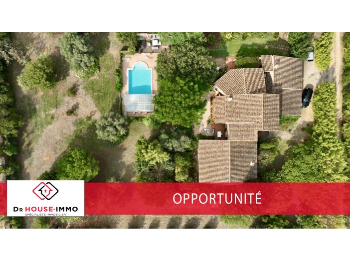 Maison de 228m² - 7 pièces