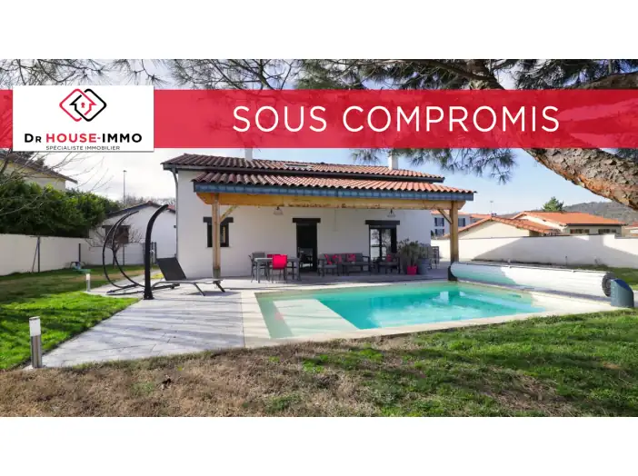 Maison 6 pièces de 140 m² - Montbrison (42600)