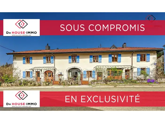 Maison 15 pièces de 358 m² - Château-des-Prés (39150)