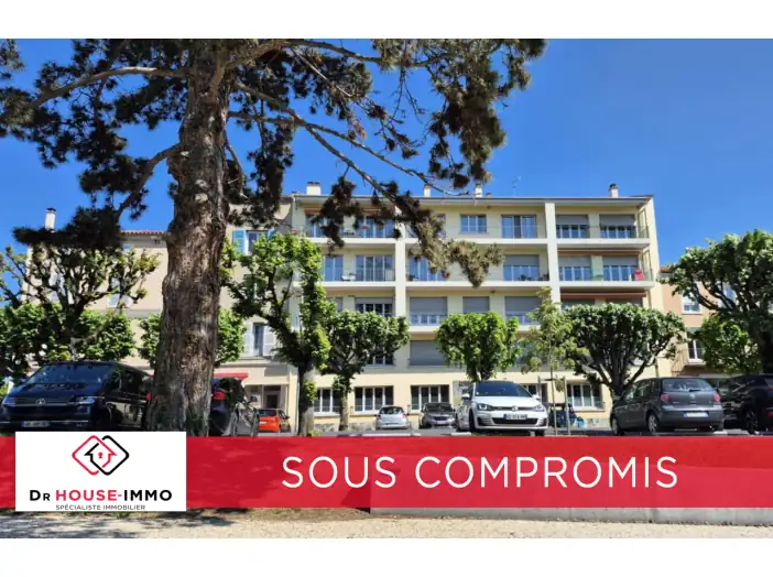 Appartement 4 pièces de 95 m² - Issoire (63500)