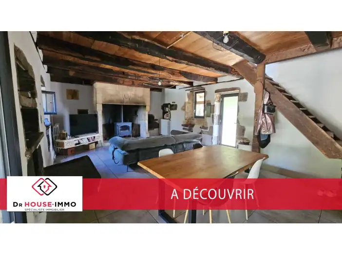 Maison 4 pièces de 115 m² - Saint-Céré (46400)