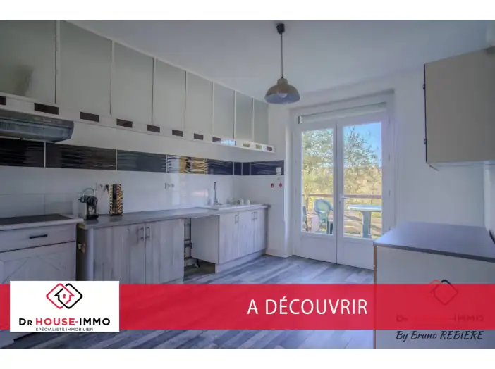 Maison 4 pièces de 110 m² - Thiviers (24800)