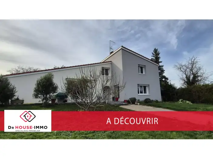 Maison 6 pièces de 180 m² - Le Crest (63450)