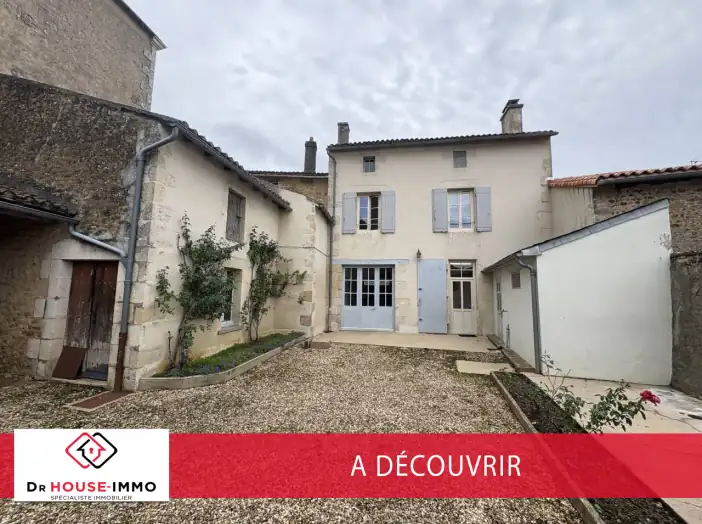 Maison 5 pièces de 120 m² - Gençay (86160)