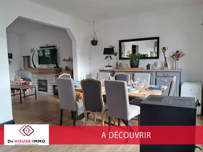 Maison 5 pièces de 123 m² - Saint-Céré (46400)