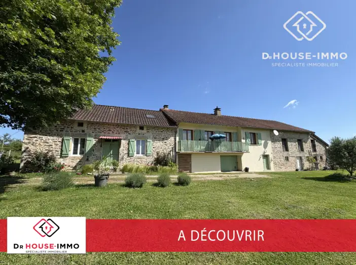 Maison 7 pièces de 215 m² - Saint-Jory-de-Chalais (24800)