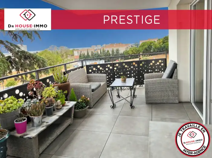 Appartement 3 pièces de 71 m² - Nîmes (30900)