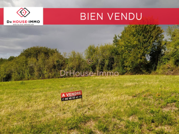 Terrain de 1595m²