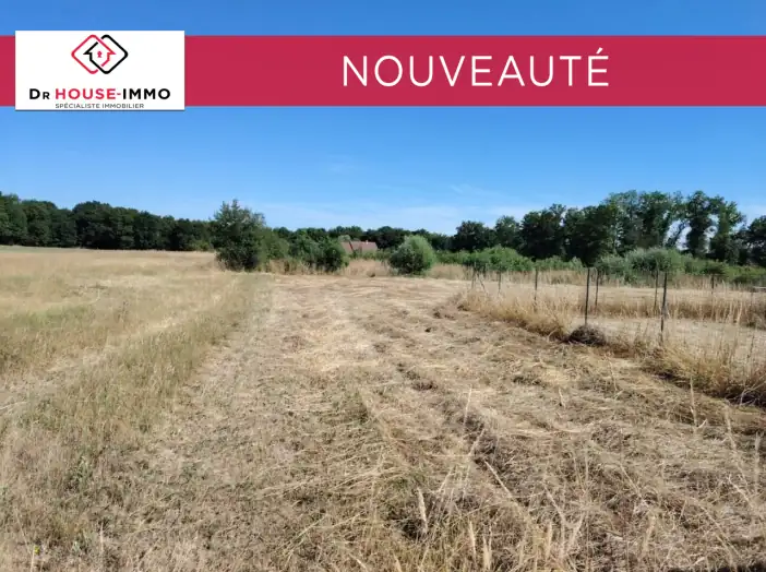 Terrain de 1 014 m² - Saint-Maurice-sur-Fessard (45700)