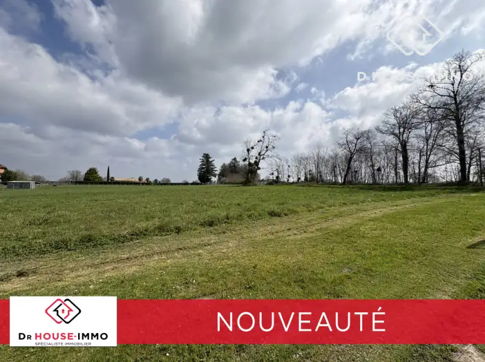 Terrain de 2 960 m² - Nontron (24300)