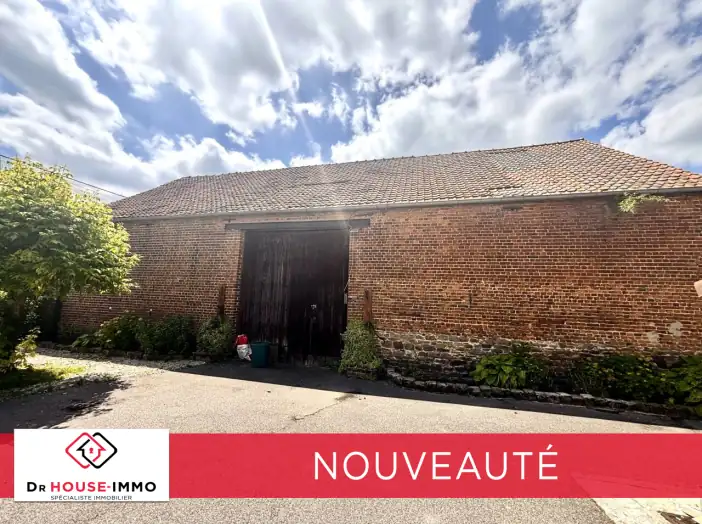 Maison 1 pièce de 236 m² - Saint-Aybert (59163)