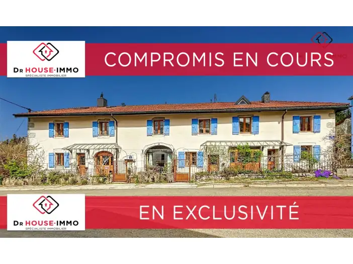 Maison 15 pièces de 358 m² - Château-des-Prés (39150)