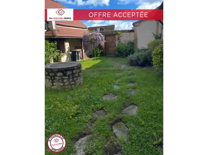 Maison 6 pièces de 247 m² - Gironville (77890)