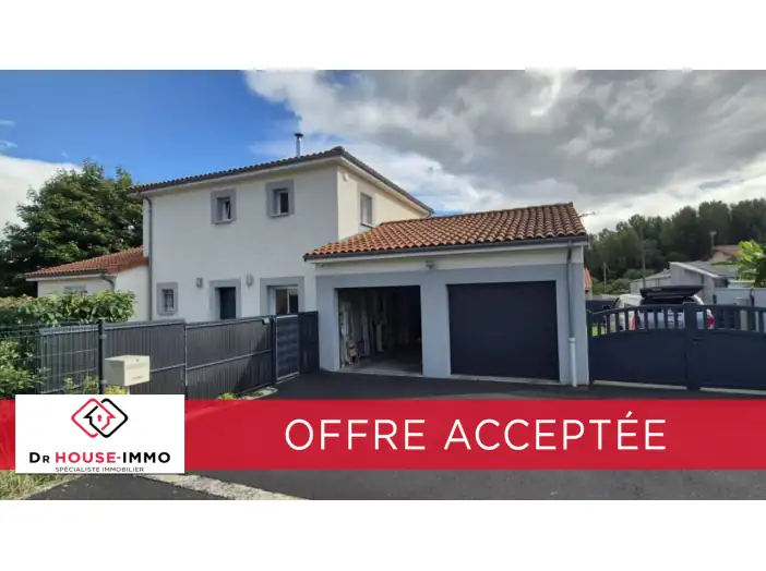 Maison 5 pièces de 130 m² - Perrier (63500)