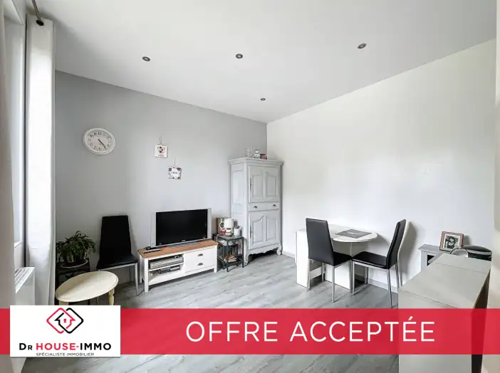 Maison 3 pièces de 77 m² - Château-la-Vallière (37330)