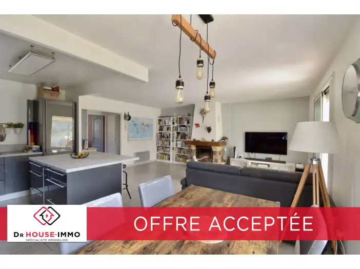 Maison 5 pièces de 110 m² - Magnanville (78200)