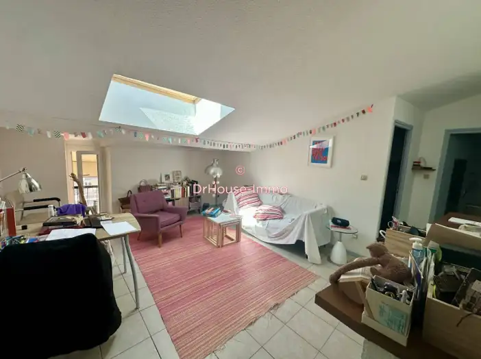 Appartement 2 pièces de 42 m² - Valence (26000)