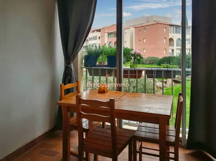 Image des la section Servies