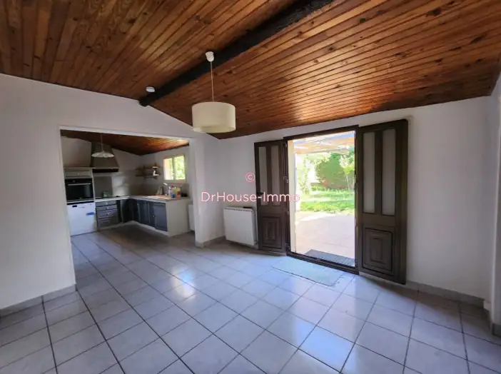 Image des la section Servies