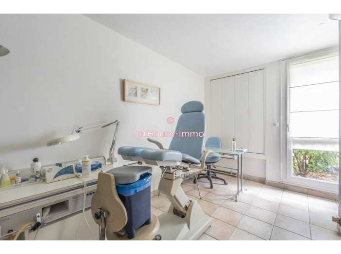 Commerce de 11m² - 1 pièces
