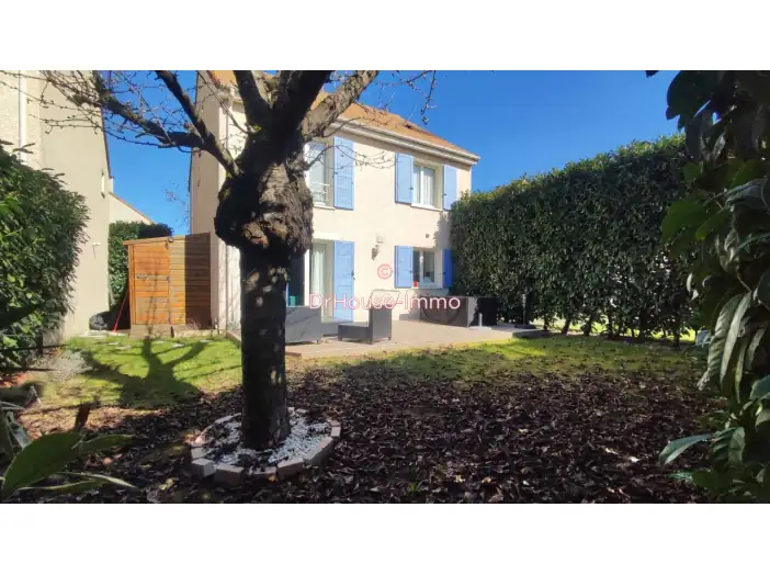 Maison 6 pièces de 105 m² - Cormeilles-en-Parisis (95240)