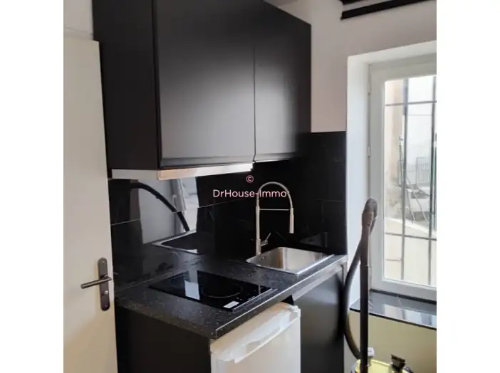 Appartement 1 pièce de 19 m² - Béziers (34500)