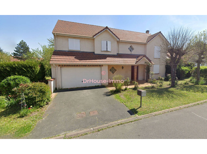 Maison de 165m² - 6 pièces