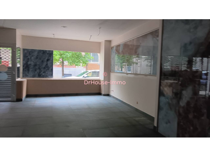 Commerce de 119m² - 3 pièces