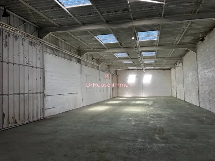 Entrepôt  - Thouaré-sur-Loire (44470)