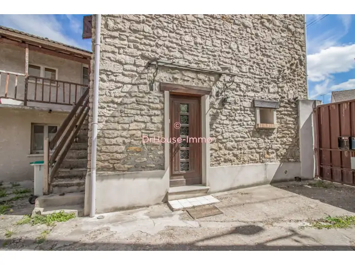 Appartement 2 pièces de 29 m² - Flins-sur-Seine (78410)