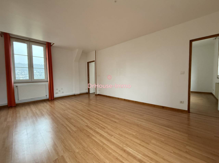 Appartement 3 pièces de 66 m² - Rouen (76000)