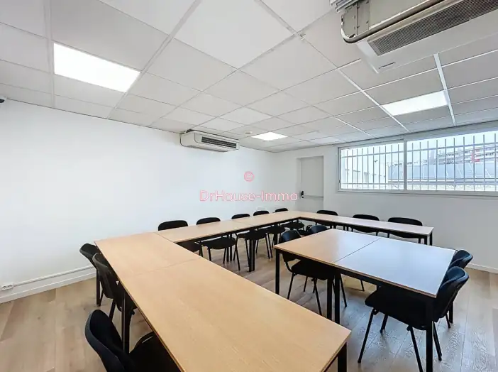 Bureau 1 pièce de 35 m² - Marseille (13010)