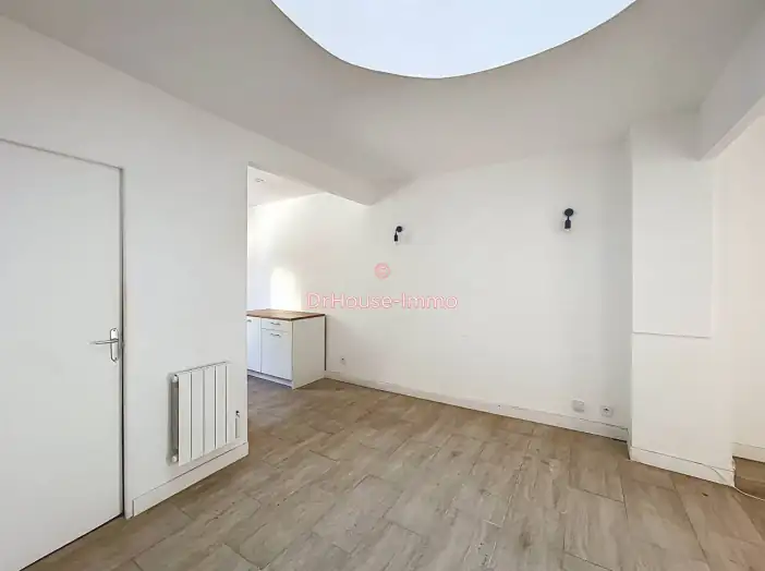 Appartement 3 pièces de 50 m² - Marseille (13004)