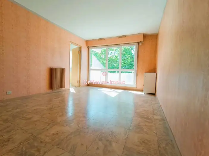 Appartement 3 pièces de 66 m² - Chatou (78400)