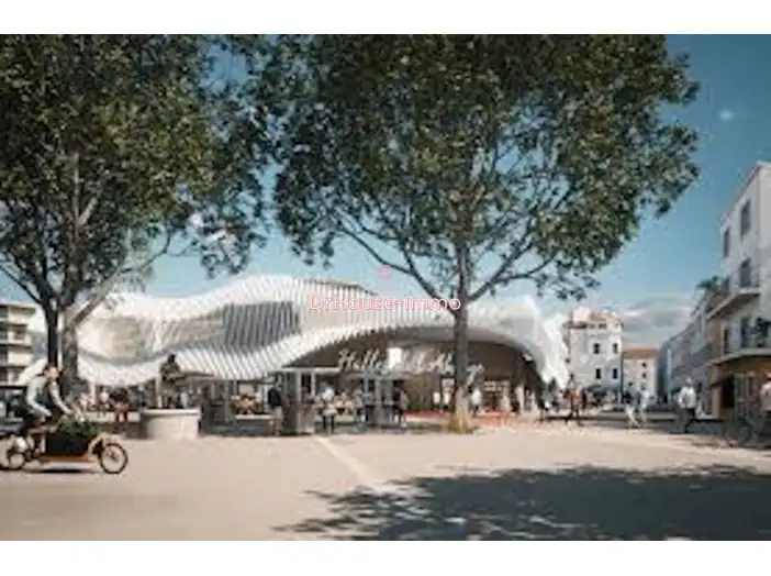 Commerce 2 pièces de 32 m² - Alès (30100)