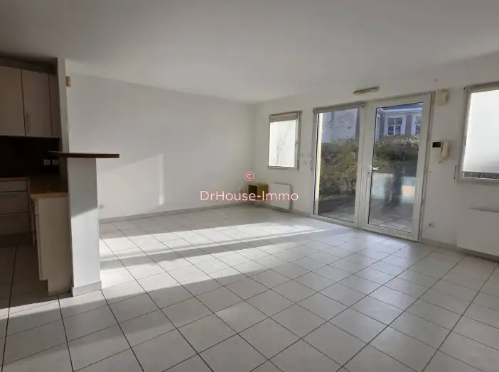Maison 4 pièces de 105 m² - Lille (59000)