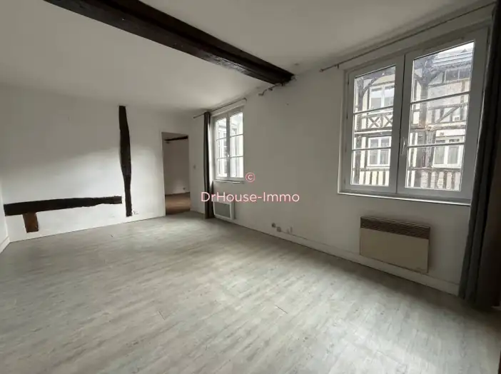 Appartement 2 pièces de 55 m² - Rouen (76000)