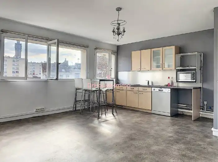 Appartement 1 pièce de 33 m² - Lille (59800)