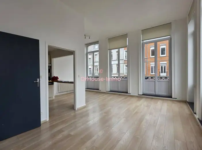 Appartement 3 pièces de 78 m² - Lille (59000)