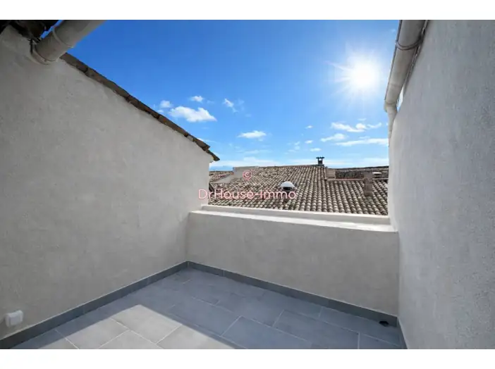 Maison 4 pièces de 98 m² - Saint-Jeannet (06640)