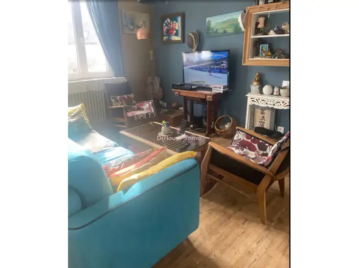 Chambre de service 1 pièce de 20 m² - Quimperlé (29300)