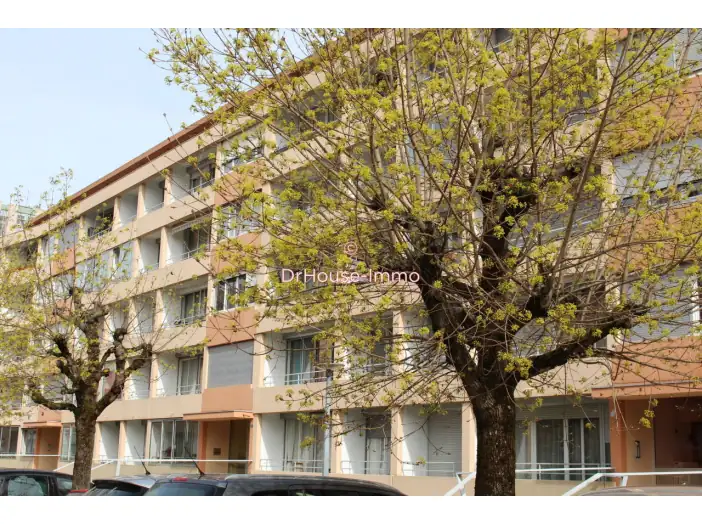 Image des la section Servies