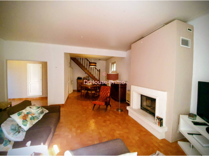 Maison 3 pièces de 71 m² - Marignane (13700)