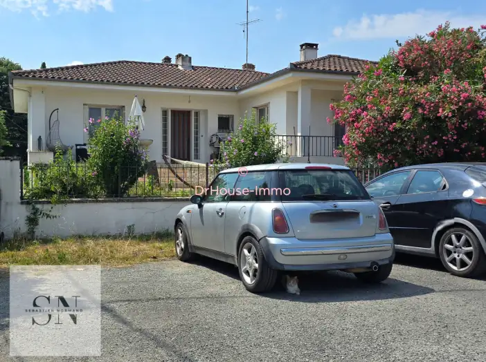 Maison 4 pièces de 98 m² - Sainte-Livrade-sur-Lot (47110)