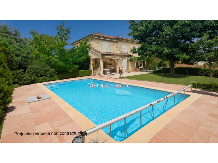 Maison de 195m² - 10 pièces