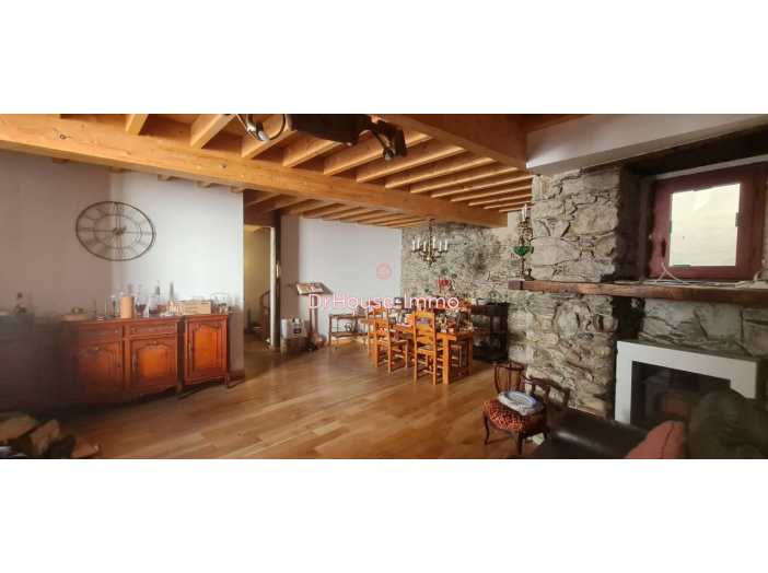 Maison de 148m² - 9 pièces
