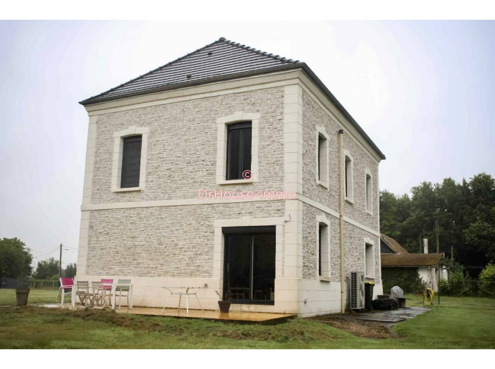 Maison de 161m² - 7 pièces