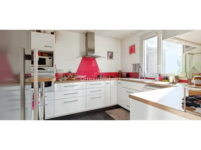 Maison 5 pièces de 134 m² - Plaisir (78370)