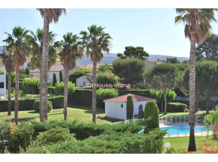 Appartement 4 pièces de 94 m² - La Ciotat (13600)