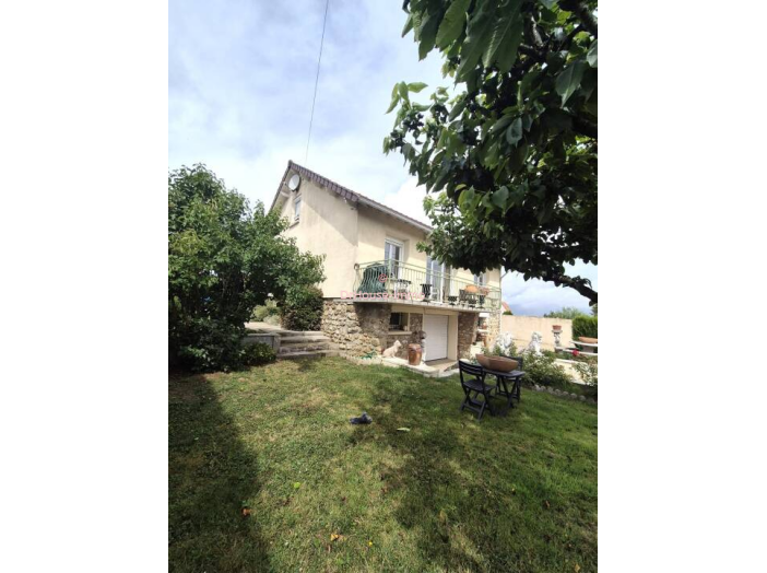 Maison de 125m² - 8 pièces